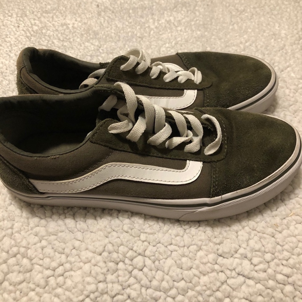 Vans suede size 7.5